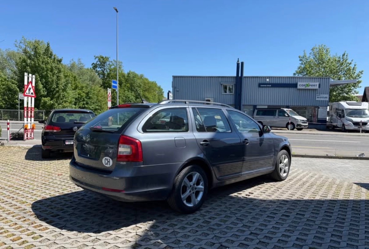 Skoda Octavia 2.0 TDI — Bild 4 von 9