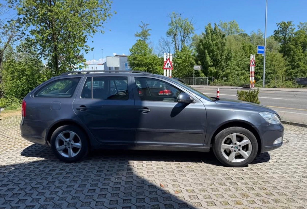 Skoda Octavia 2.0 TDI — Bild 3 von 9