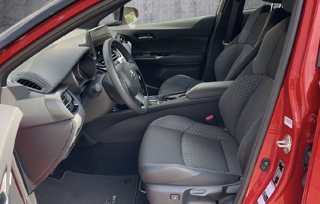 Toyota C-HR 1.8 VVTi Trend Hybrid — Bild 9 von 9