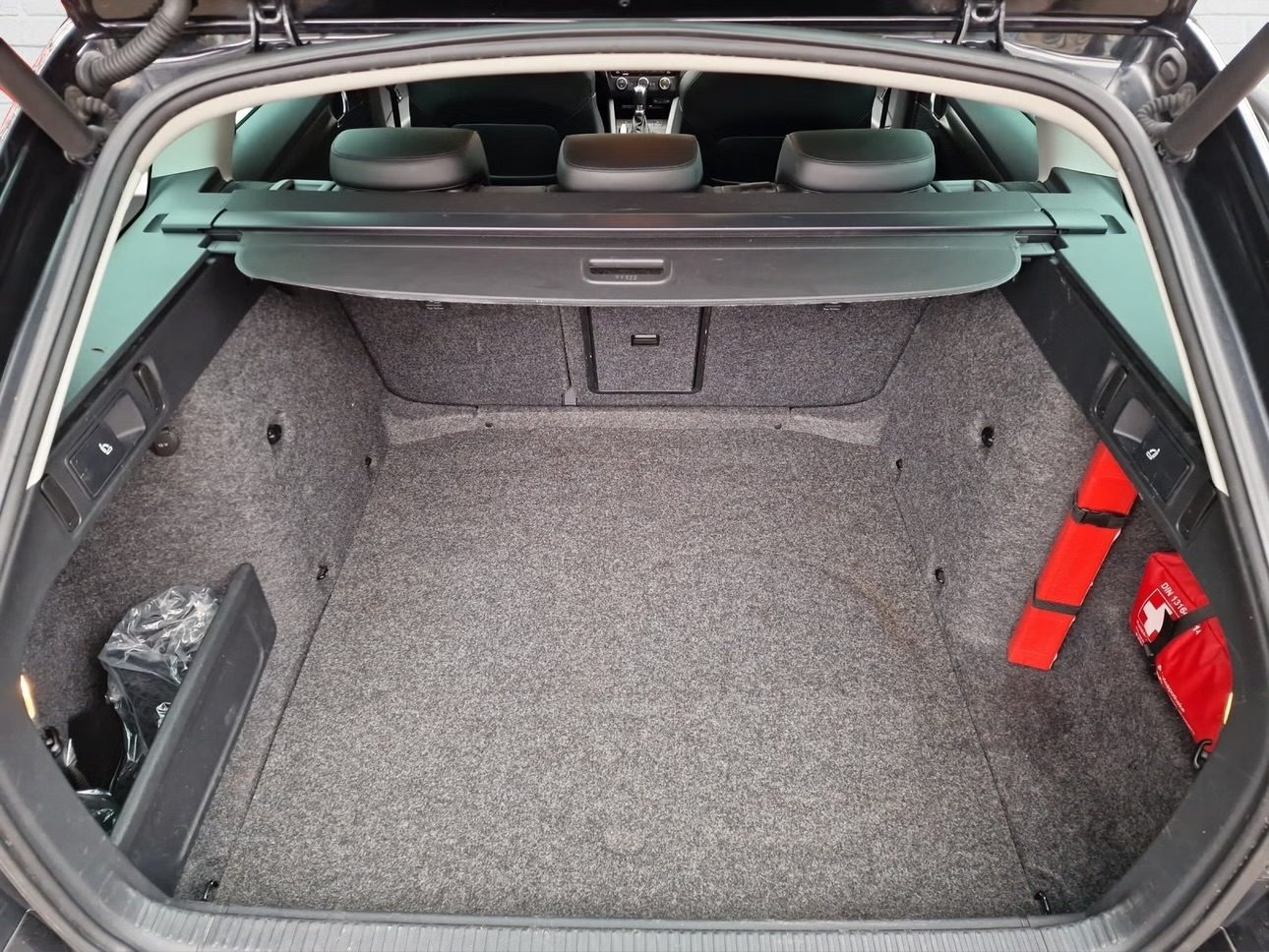 Skoda Octavia Scout 2.0 TDI DSG — Bild 11 von 11