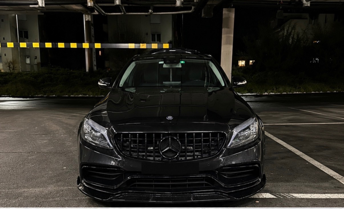 Mercedes-Benz C180 Amg Umbau — Bild 2 von 4