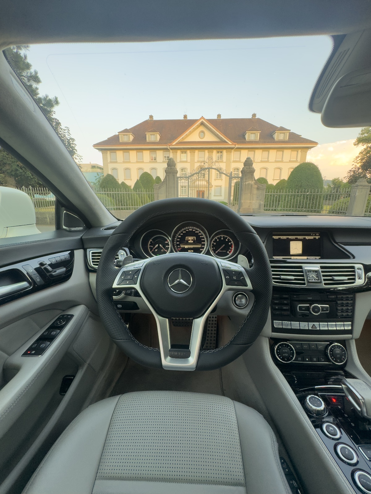 Mercedes-Benz CLS 63 AMG Shooting Break — Bild 8 von 8