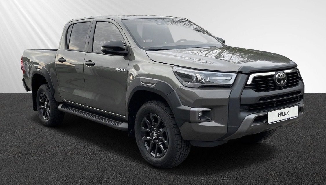 Toyota Hilux — Bild 1 von 12