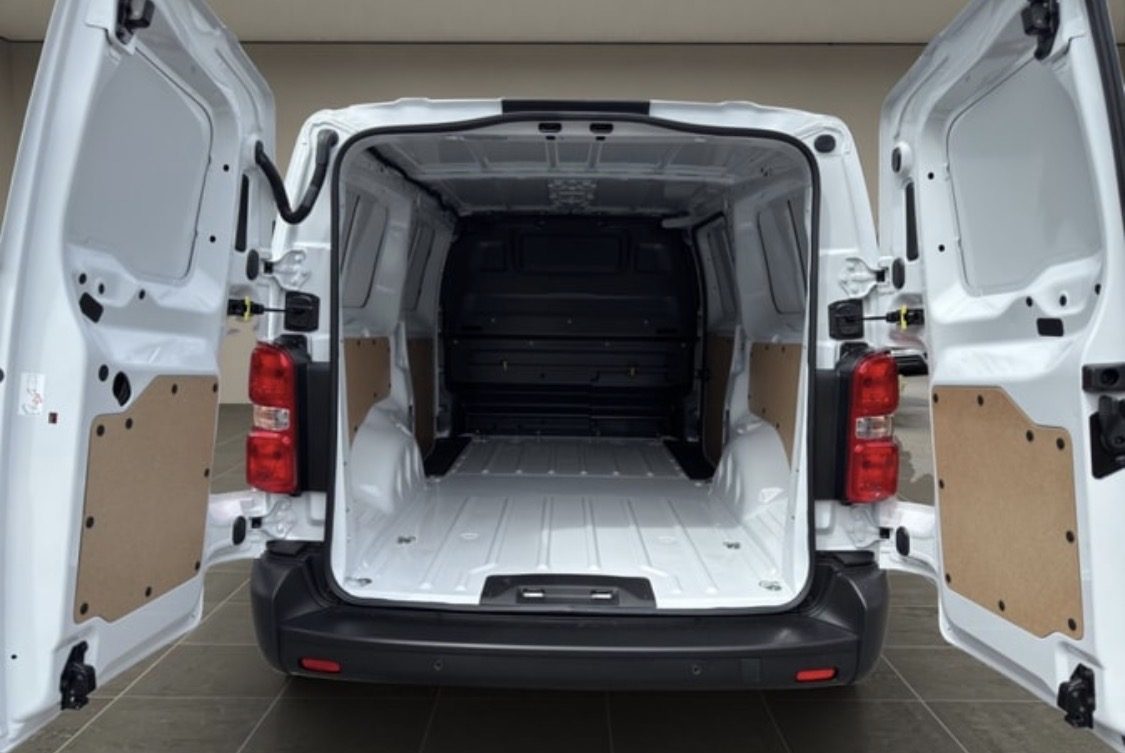 Toyota Proace Kasten — Bild 10 von 11
