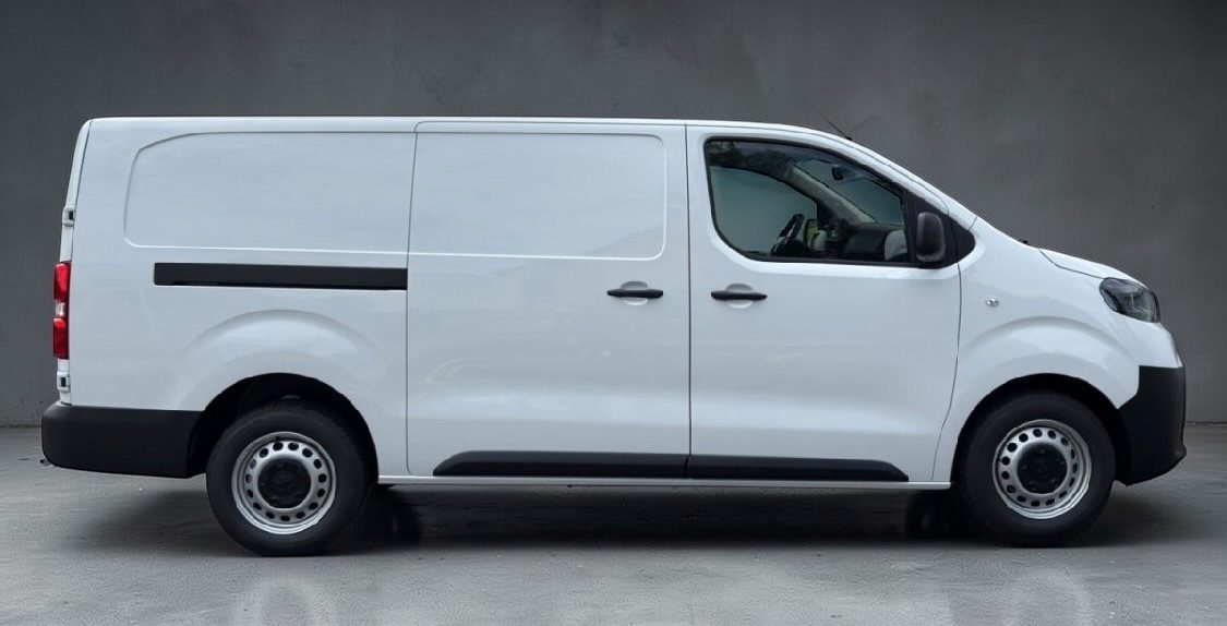 Toyota Proace Kasten — Bild 2 von 11