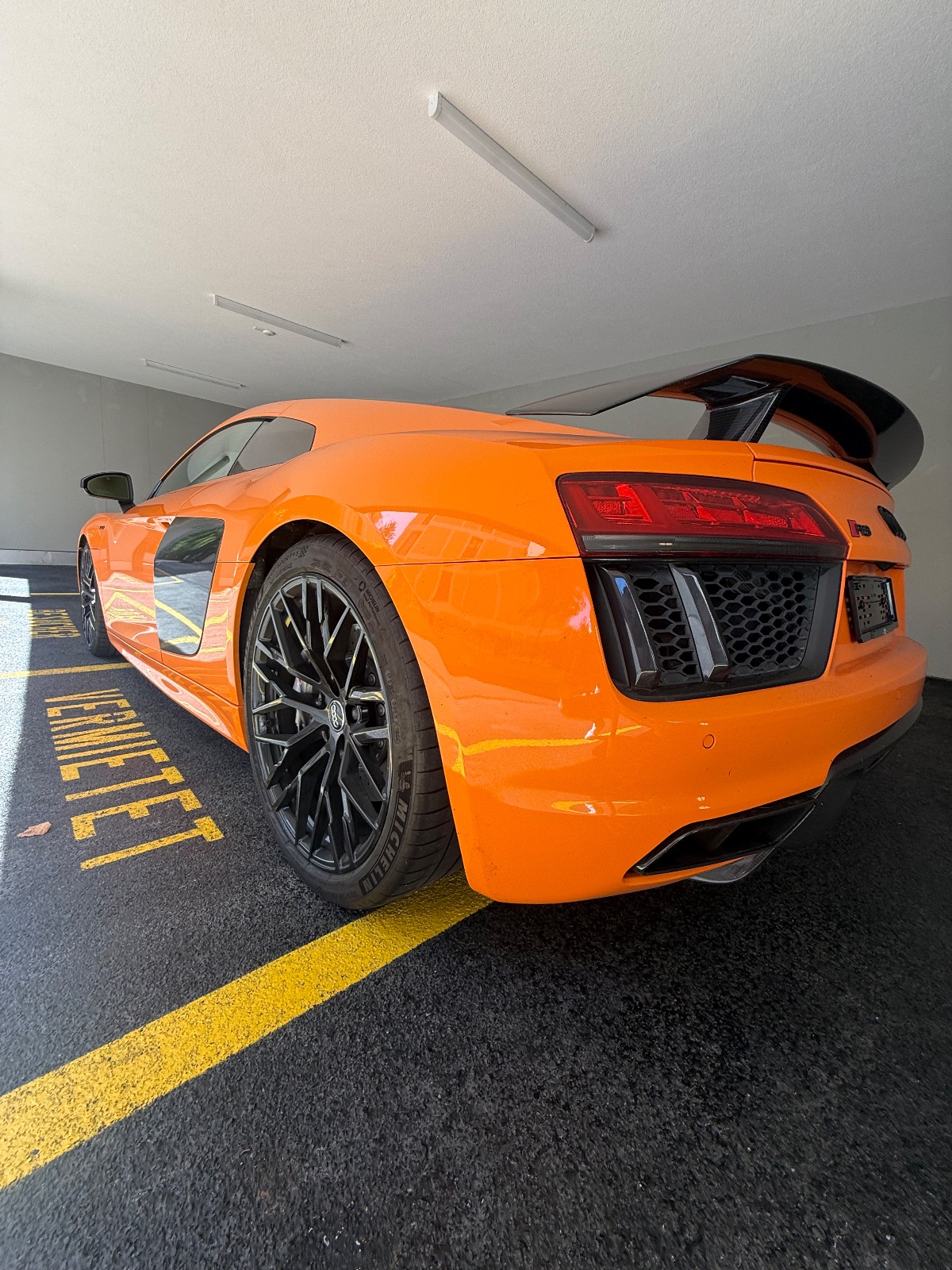 Audi R8 V10 — Bild 2 von 13