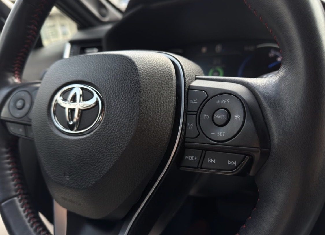 Toyota RAV-4 Plug-in Hybrid Platinum — Bild 8 von 12