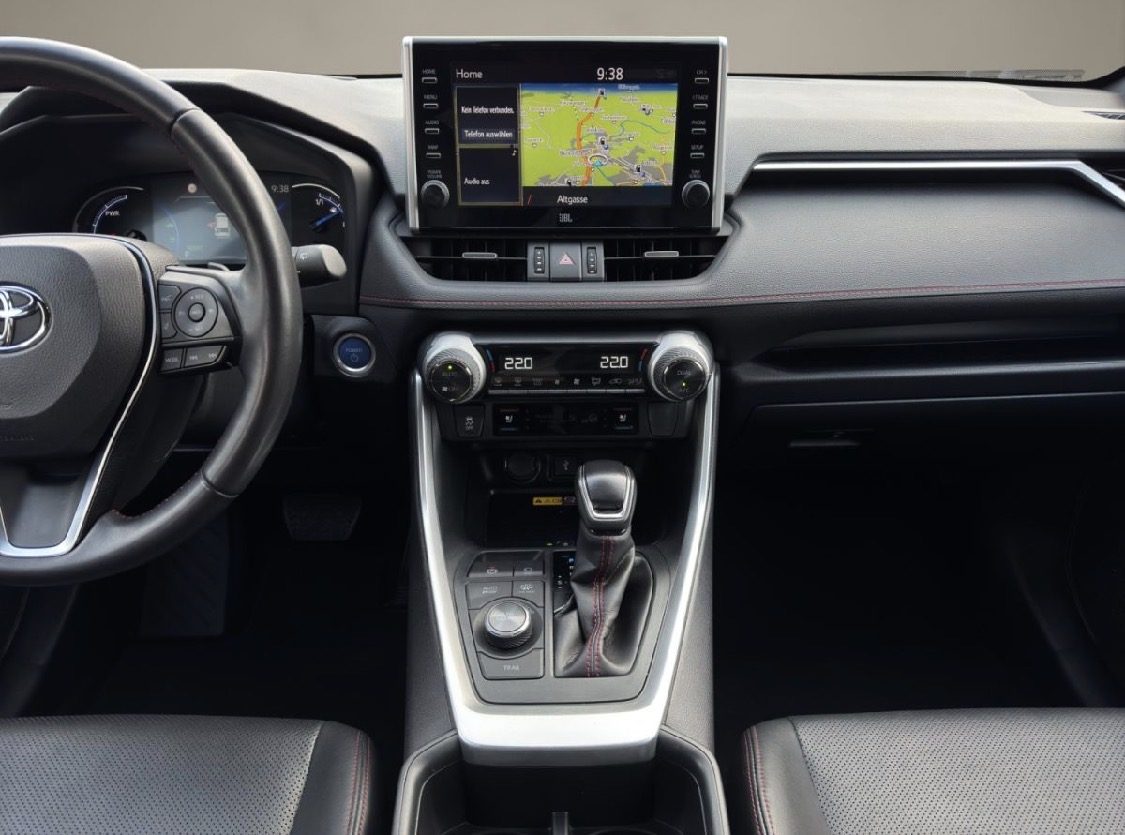 Toyota RAV-4 Plug-in Hybrid Platinum — Bild 9 von 12