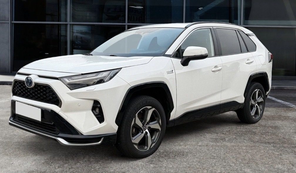 Toyota RAV-4 Plug-in Hybrid Platinum — Bild 6 von 12