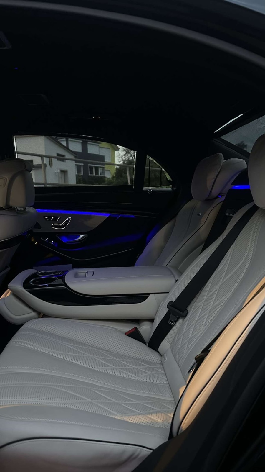 Mercedes-Benz S63 AMG 4m — Bild 9 von 9