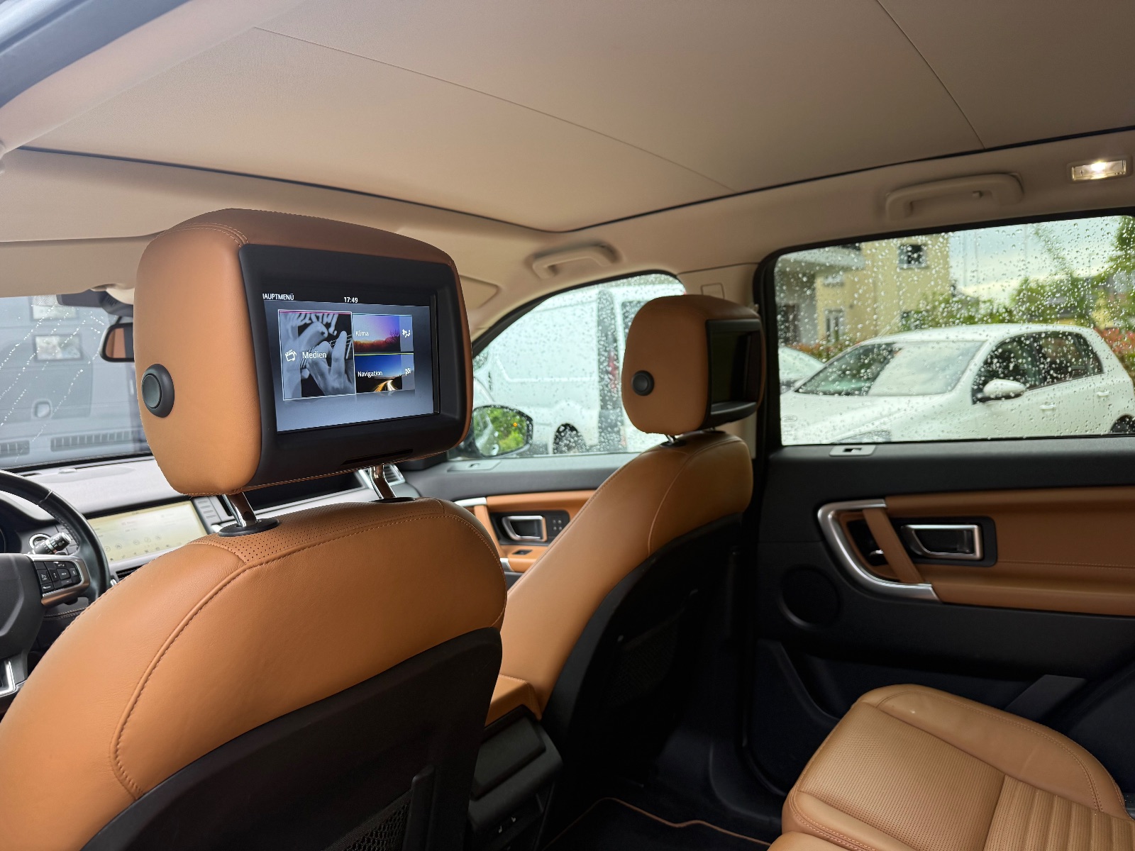 Range Rover Discovery Sport Luxury Edition — Bild 9 von 15