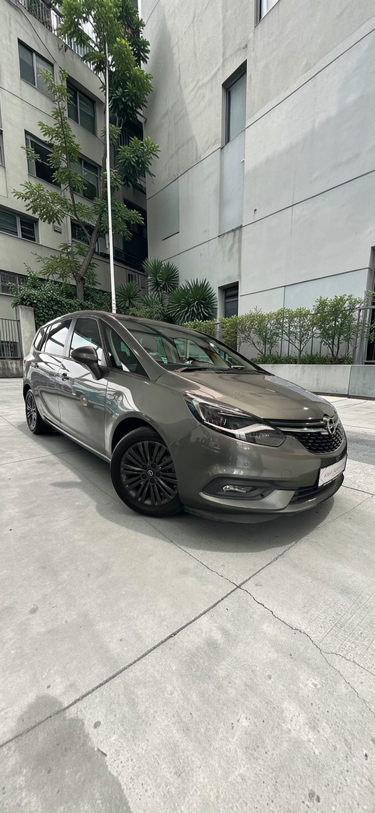 Opel Zafira 1.6 Turbo