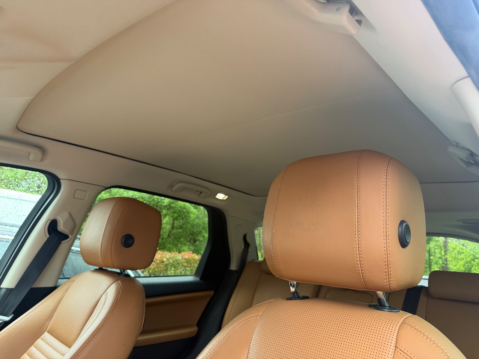Range Rover Discovery Sport Luxury Edition — Bild 14 von 15