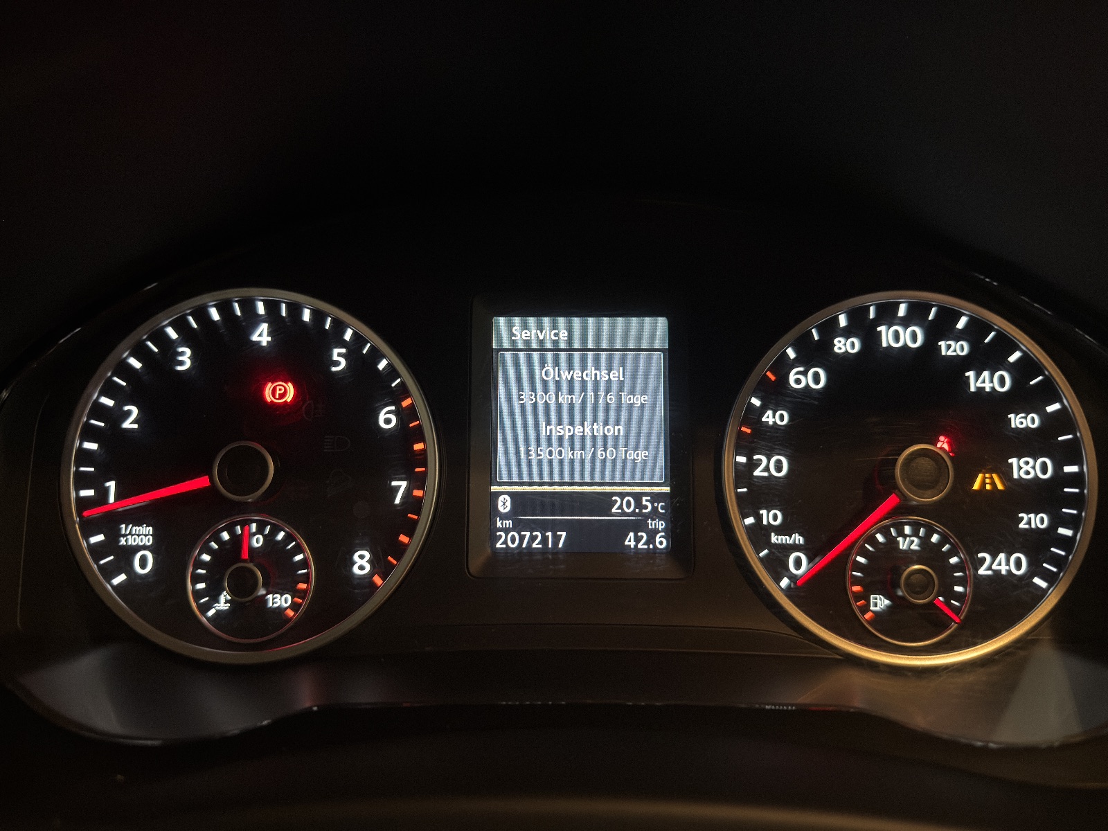 Volkswagen Tiguan — Bild 10 von 14