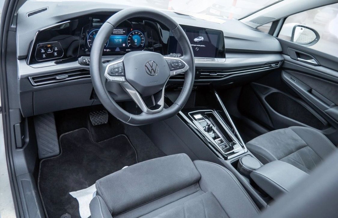 VW Golf 2.0 TSI — Bild 5 von 7