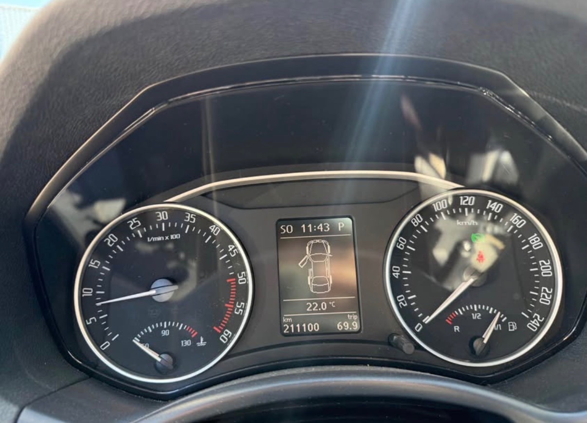 Skoda Octavia 2.0 TDI — Bild 9 von 9