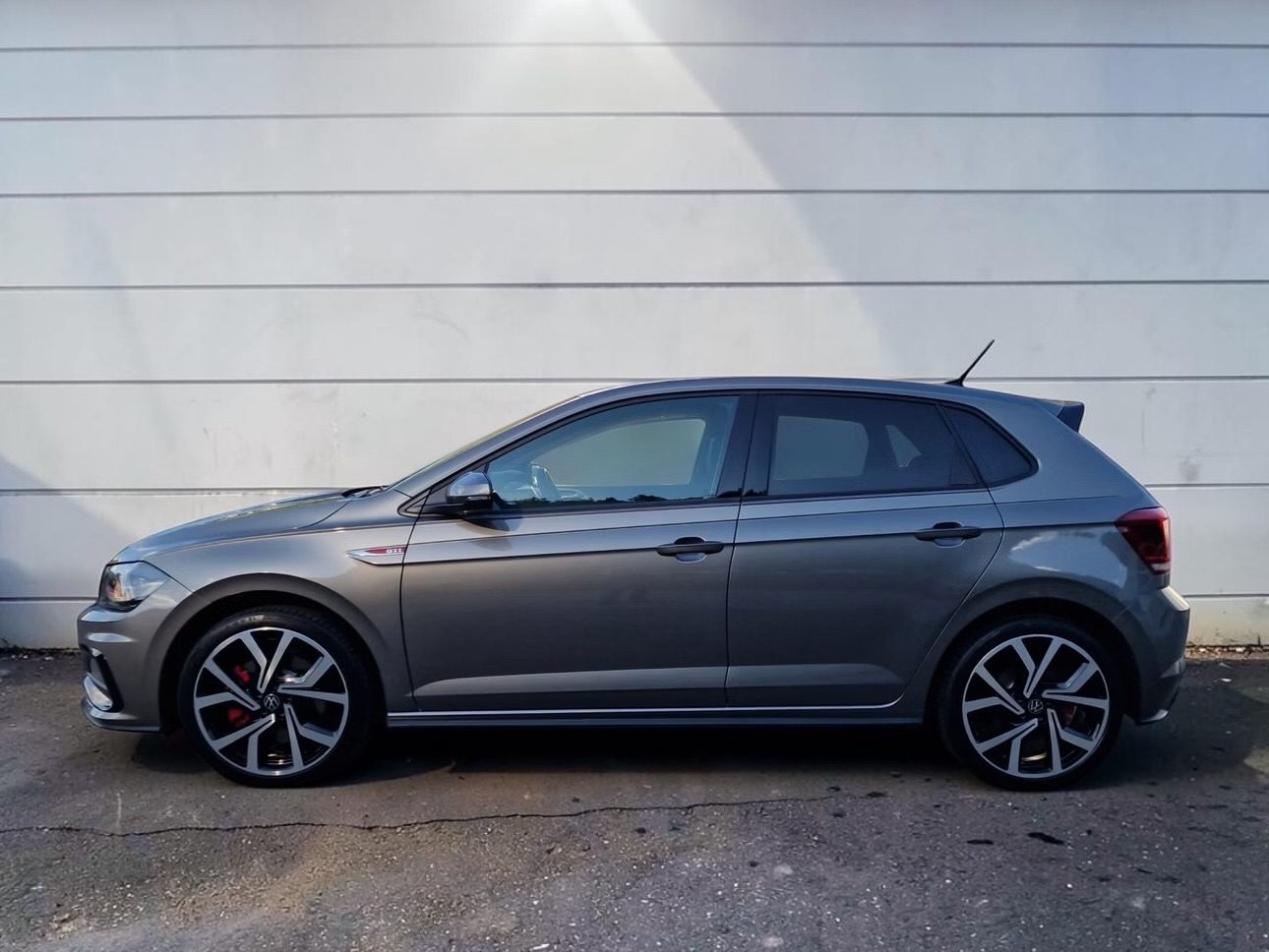 VW Polo GTI 2.0 TSI — Bild 3 von 11