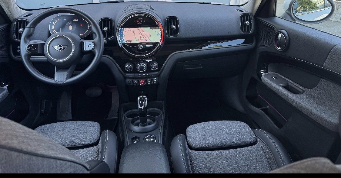 MINI Cooper ALL4 — Bild 4 von 8