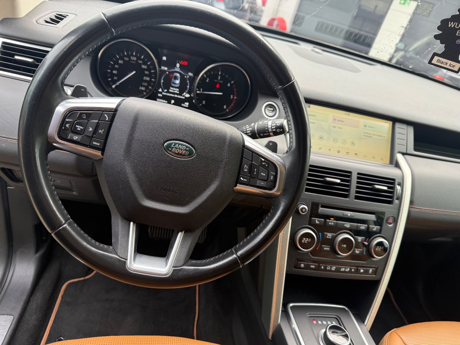 Range Rover Discovery Sport Luxury Edition — Bild 13 von 15