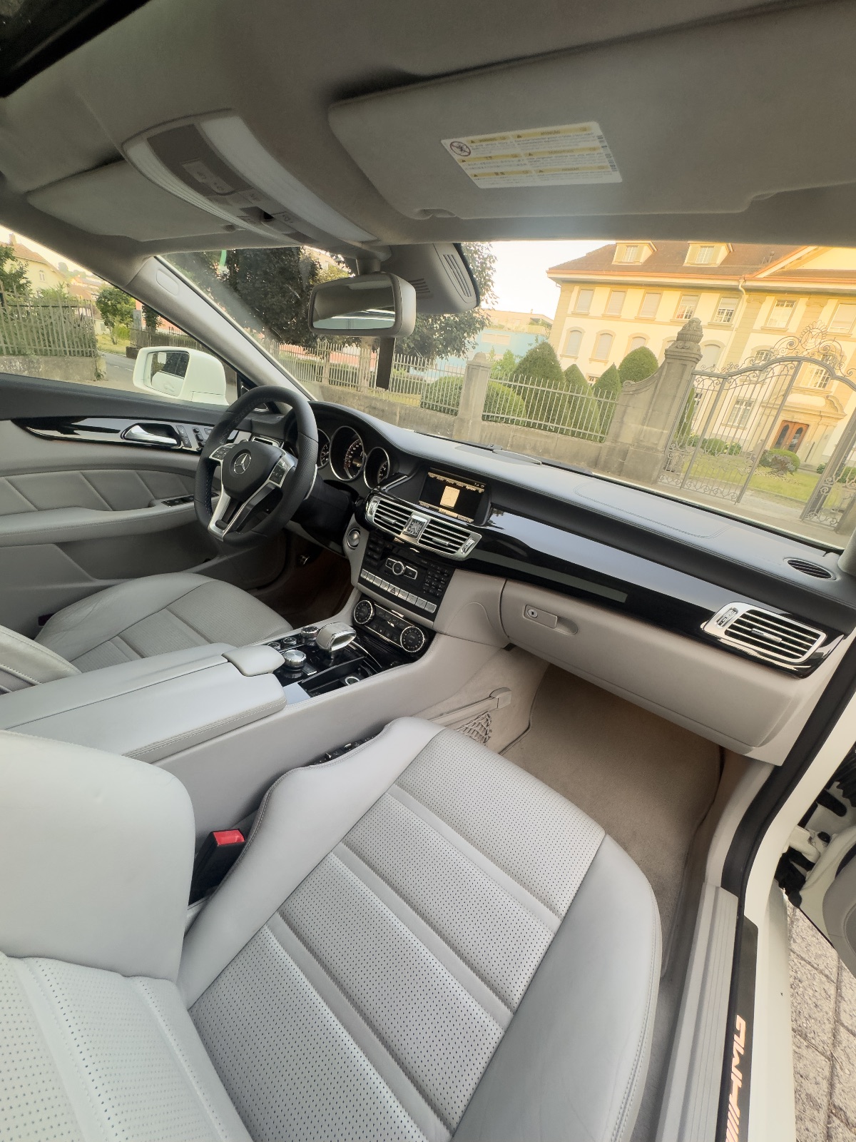 Mercedes-Benz CLS 63 AMG Shooting Break — Bild 7 von 8