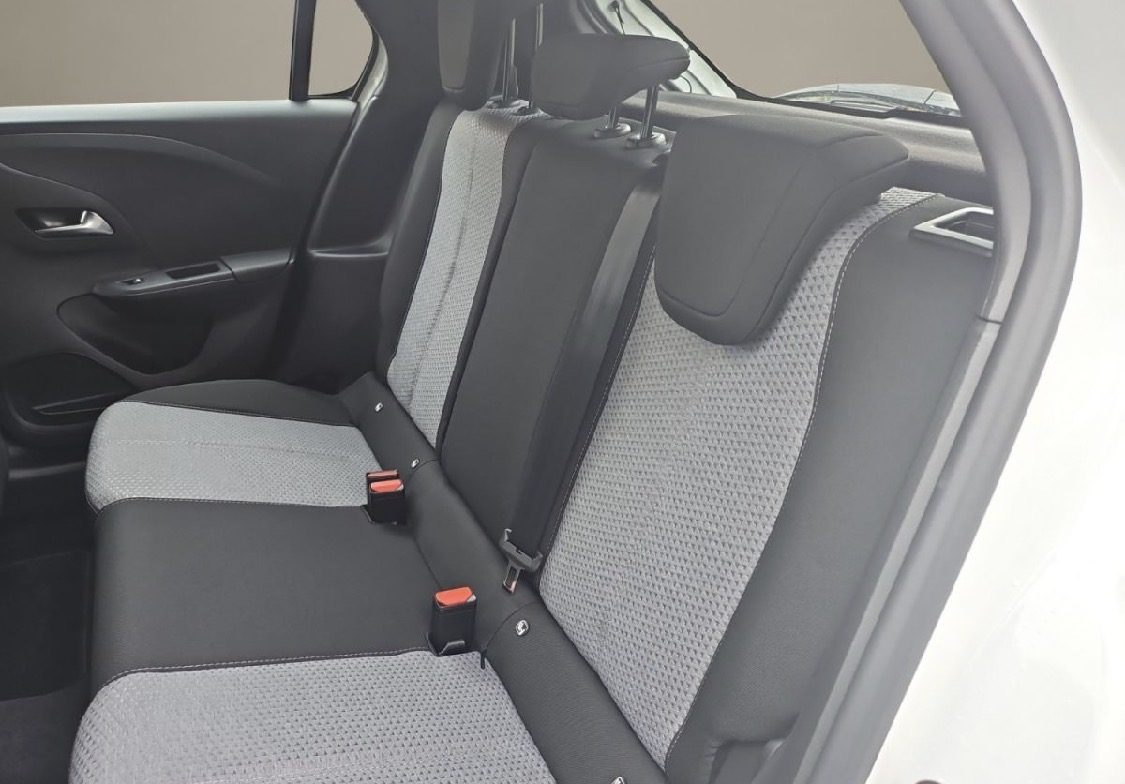 Opel Corsa GS Edition Mild-Hybrid — Bild 5 von 7