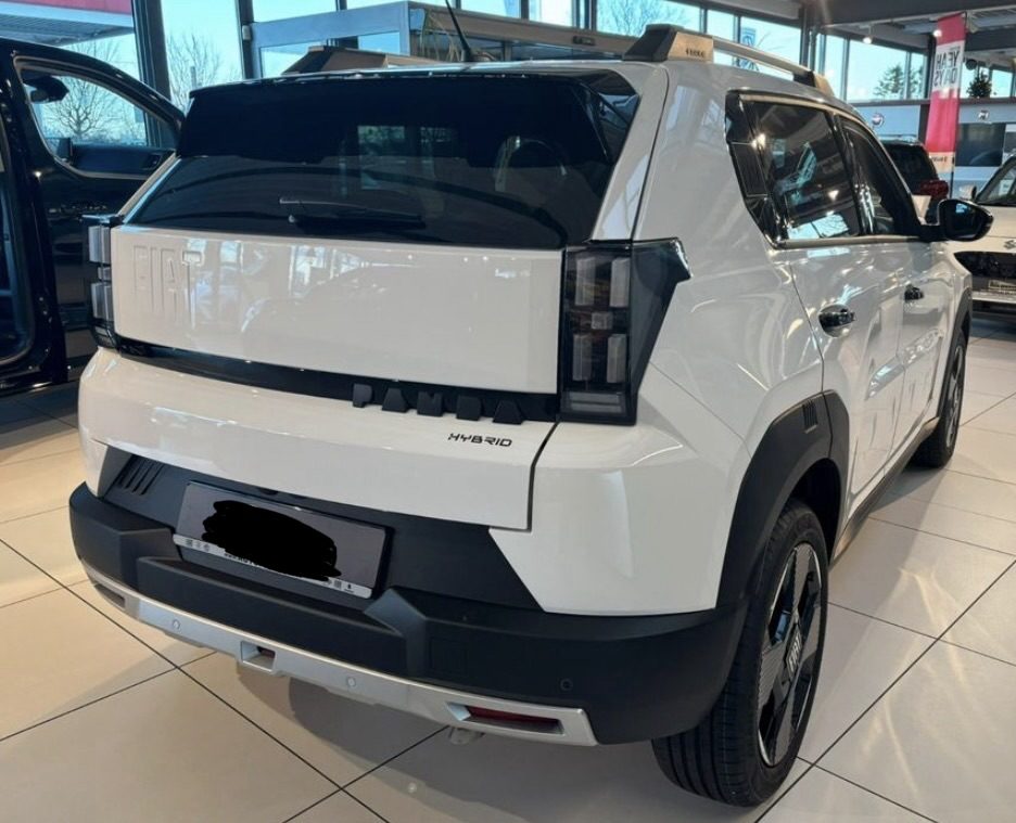 Fiat Grande Panda Hybrid La Prima — Bild 3 von 6